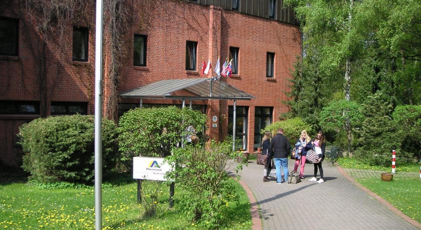 Youth Hostel Bonn photo