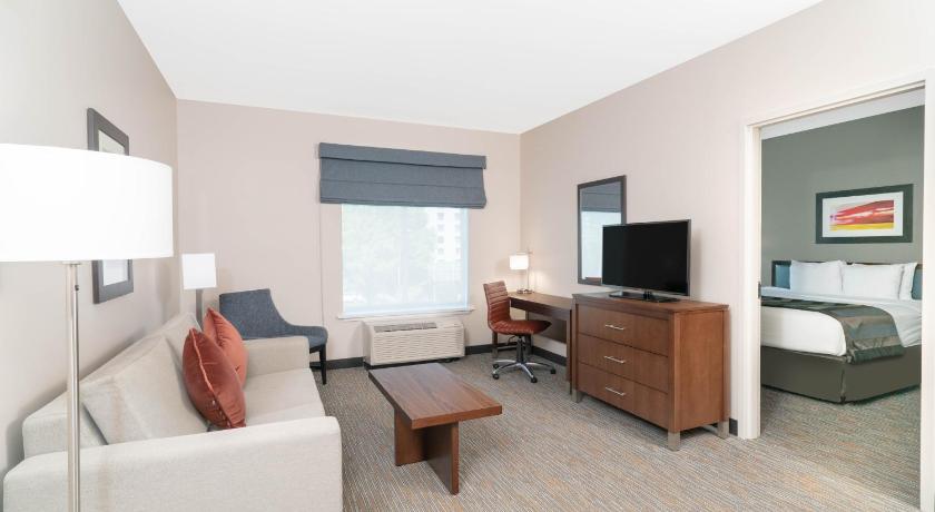 Wingate by Wyndham Nashville Airport