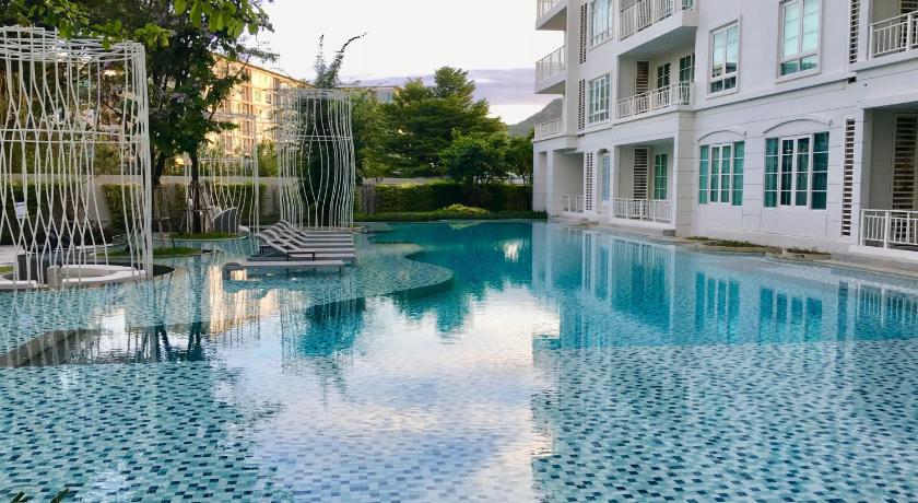 Summer Huahin Condo612,Near beach&Cicada,Beautiful swimming pool photo