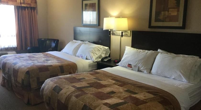 Ramada by Wyndham Brooks photo