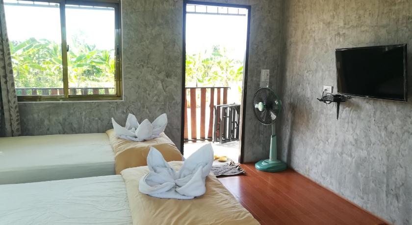 Image of Twin Room with Lake View 0