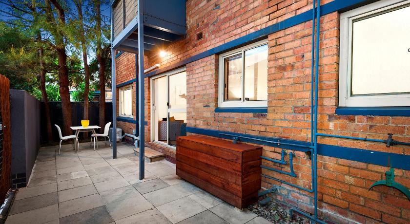 Beachfront Apartment photo