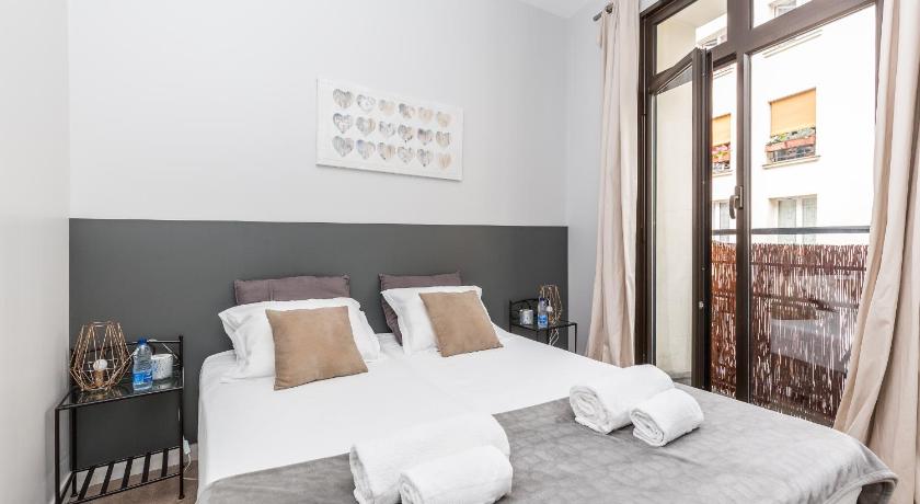 Image of One-Bedroom Apartment 4