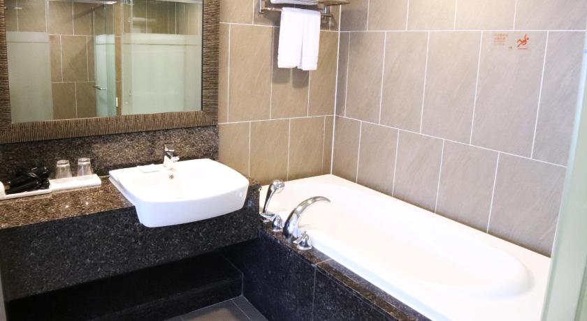 Image of Executive Suite 2
