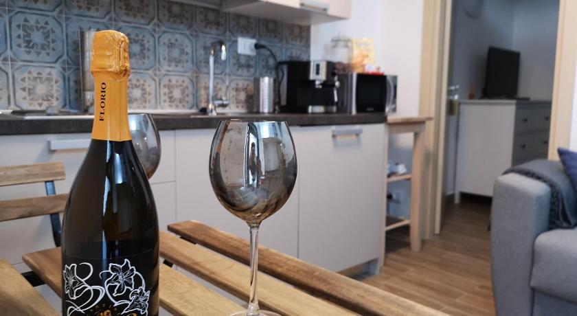 FRIDA - One-bedroom apartment by Piazza Duomo — Hotel in Catania