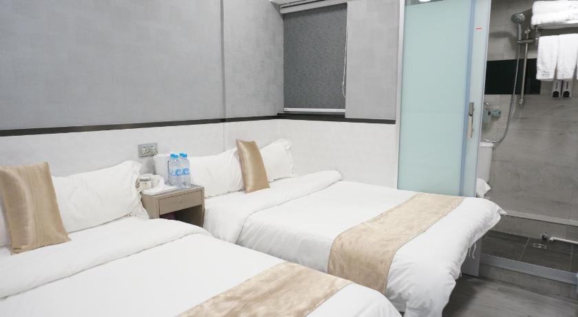 Vve Vve Hotel - image 4