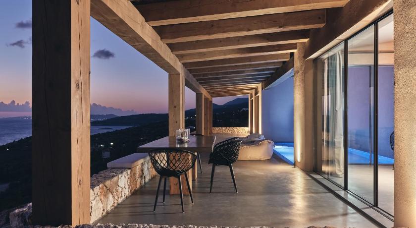 Vais Luxury Villas photo