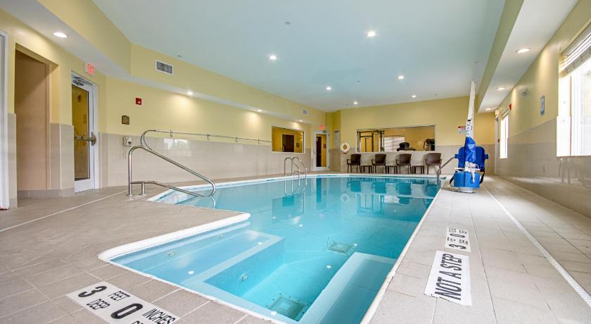 Quality Inn & Suites Glenmont - Albany South photo