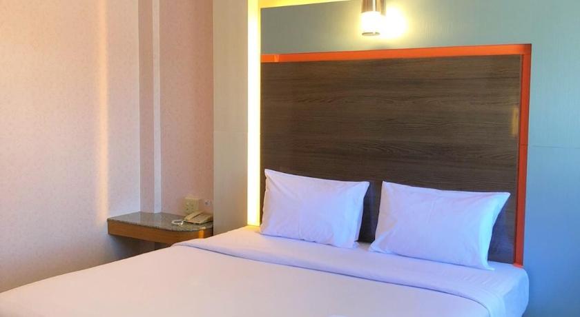 รูปของดีลักซ์ (Deluxe Room) 12