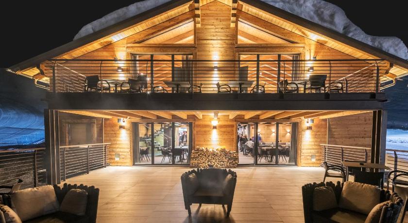 库尔马约尔 Le Massif Hotel & Lodge Courmayeur The Leading Hotels of the World 5星级 酒店 大堂