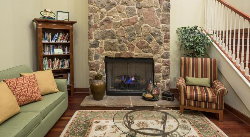 Country Inn & Suites by Radisson, Crestview, FL photo