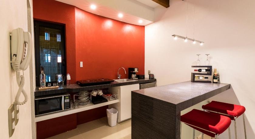 Image of Superior Suite 1