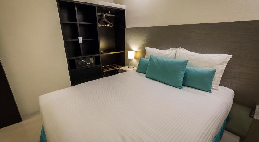 Image of Superior Suite 4