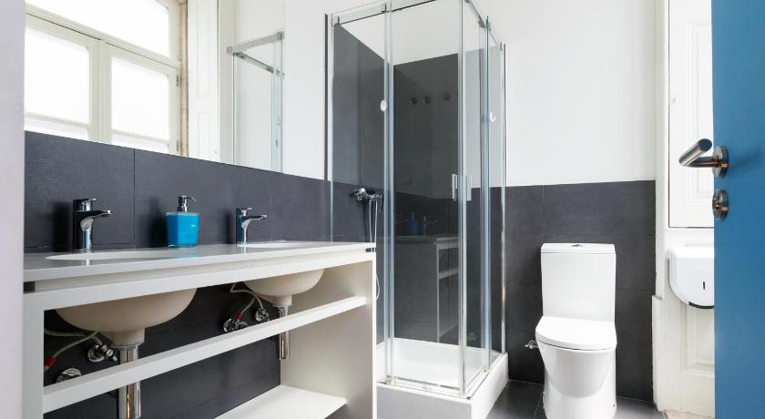 Best Guest Porto Hostel - 32