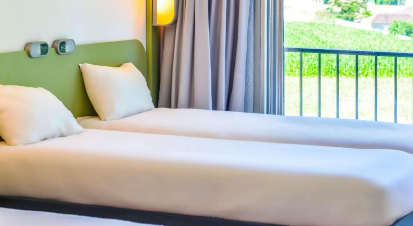 ibis budget Pau Lescar