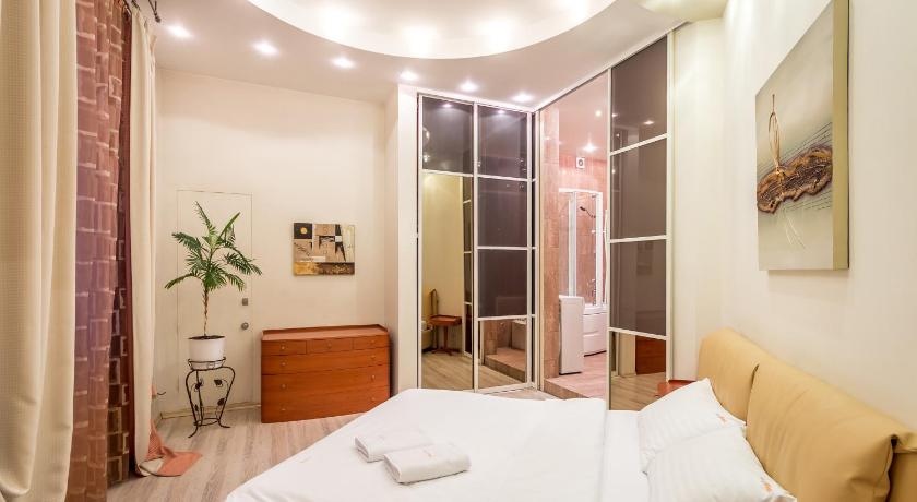 DayFlat Apartments Khreschatyk — Hotel in Kyiv
