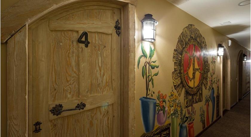 Hotel 3 Gnoma photo