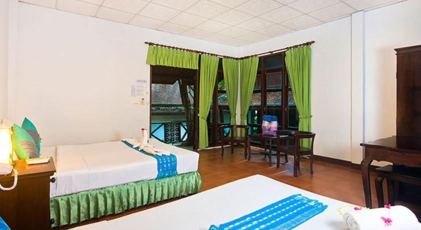 コ・サムイ Bill Resort 3つ星 ホテル プール