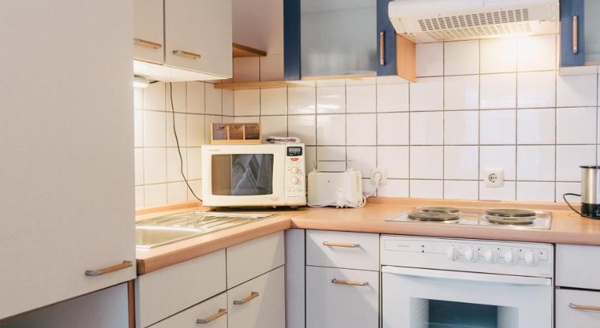 Image of One-Bedroom Apartment with Terrace EG 06 1