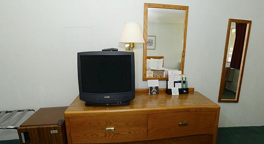 Americas Best Value Inn St. Ignace