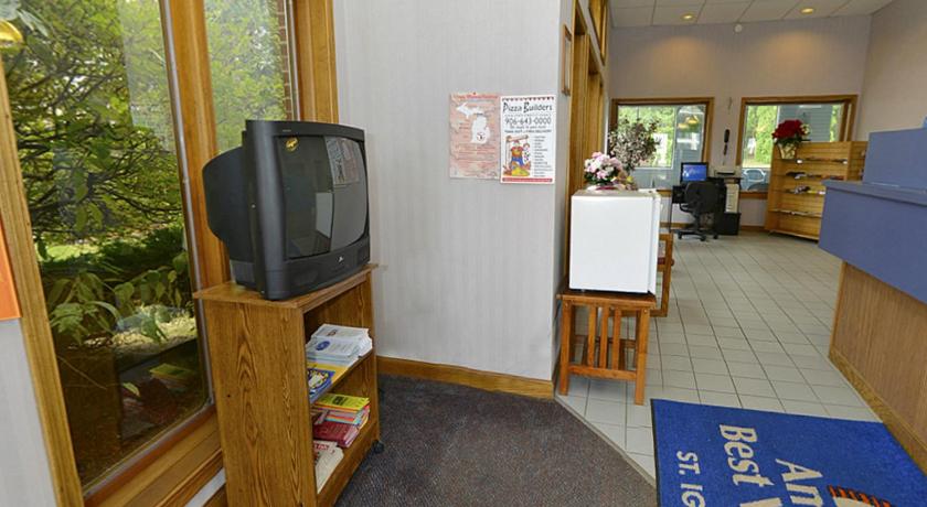 Americas Best Value Inn St. Ignace