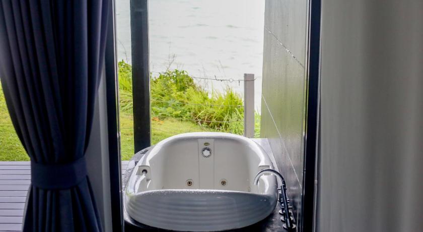 Image of Privilege Suite 2