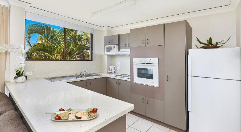 Headland Tropicana Resort photo