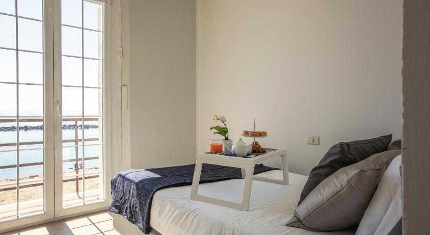 Casa F.A.C.I — Hotel in Massa