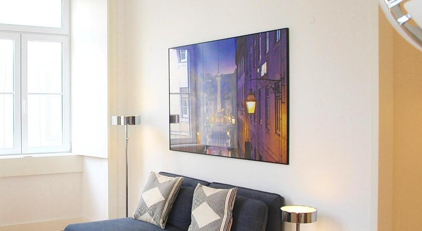Downtown Sunny Apartment — Hotel in Lisbon