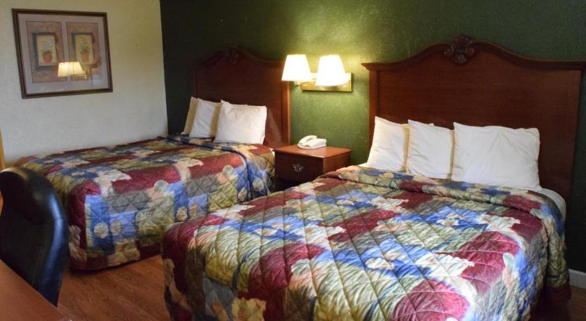Delux Inn photo