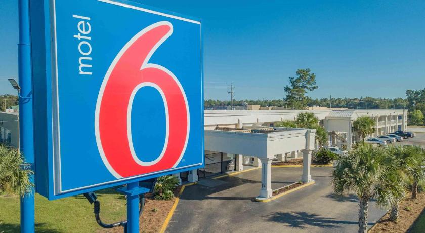 Motel 6-Saraland, AL