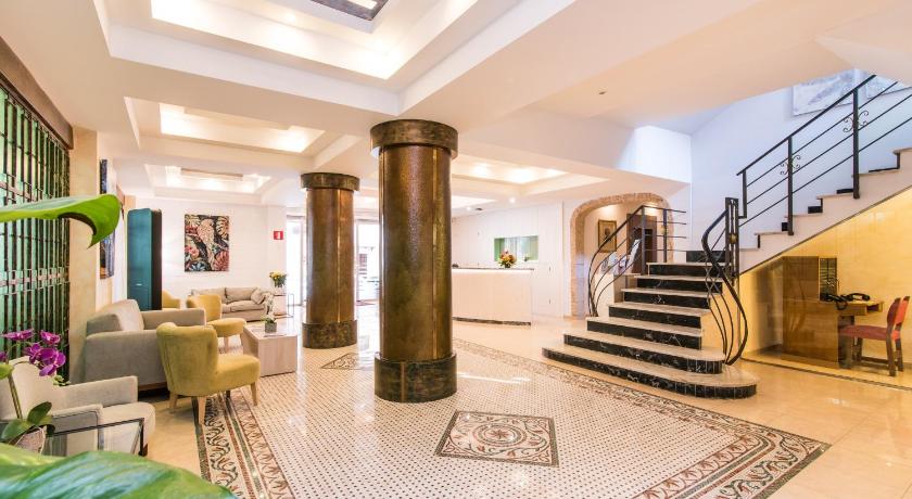 Hotel Baviera photo