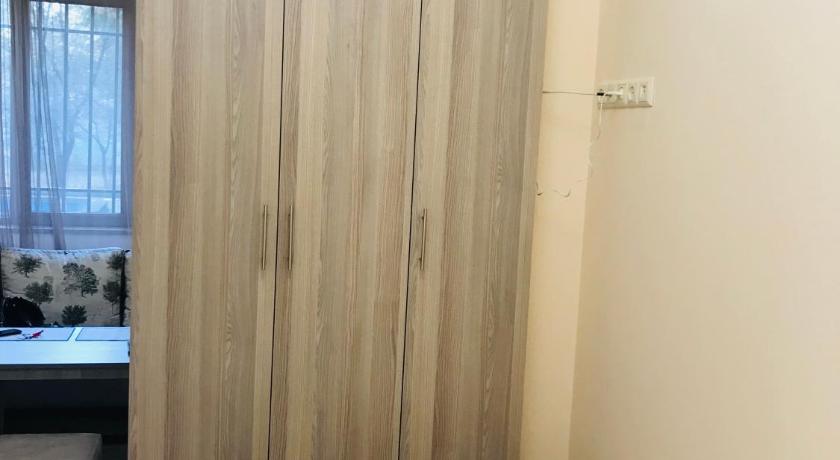 Guest house Abovyan street photo