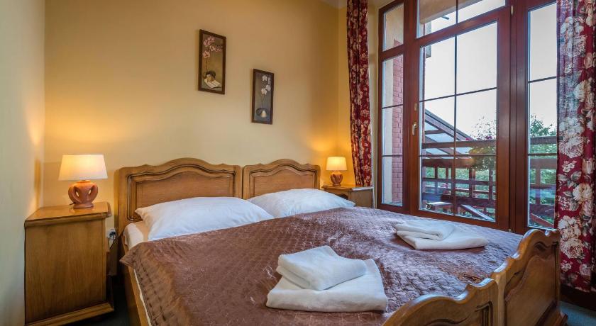 Vysoké Tatry Miramonti Penzion 3-Star Hotel lobby