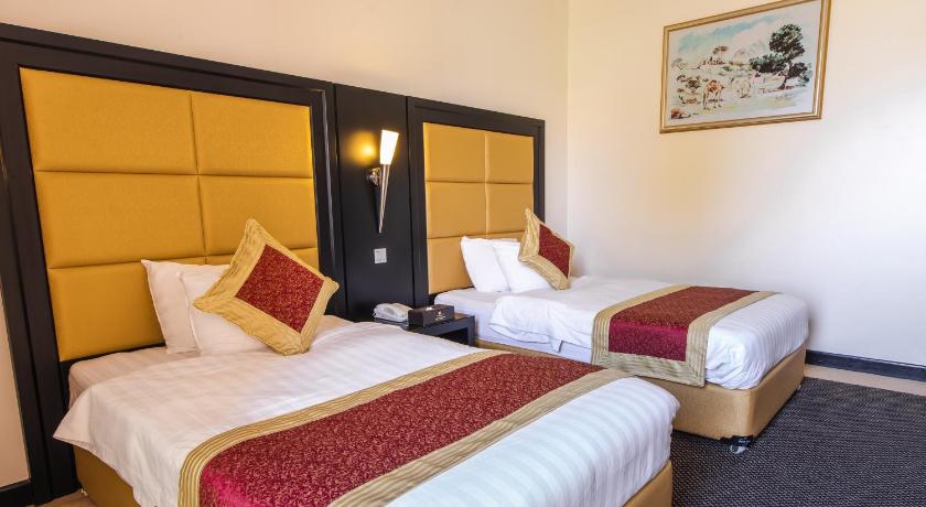 Image of Empire Villa - 3 Master Bedrooms 15