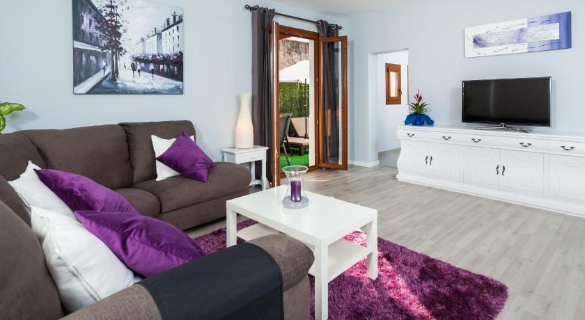 Mafloras Luxury Beach Apartment - image 8