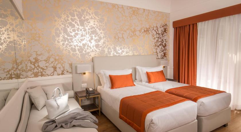 ローマ Hotel Shangri-La Roma by OMNIA hotels 4つ星 ホテル レストラン