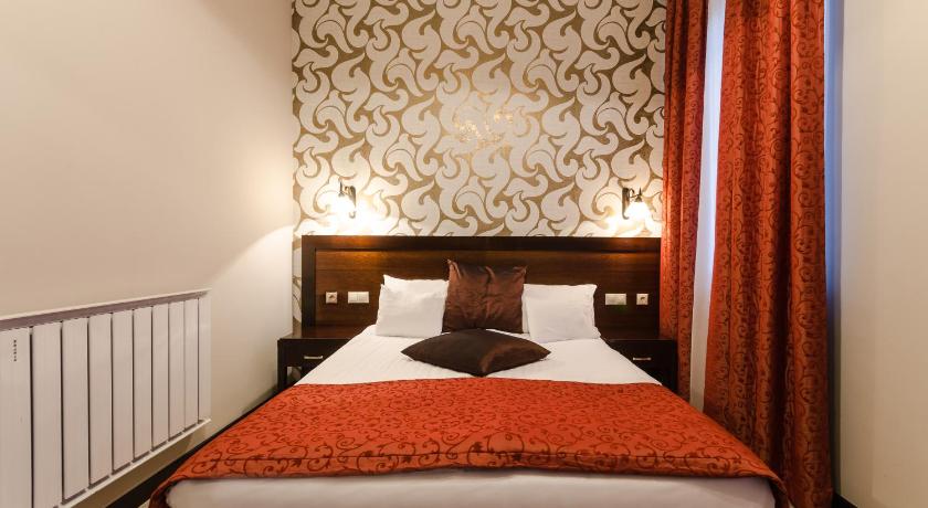 Image of Family Suite (2 Adults + 2 Children) 8