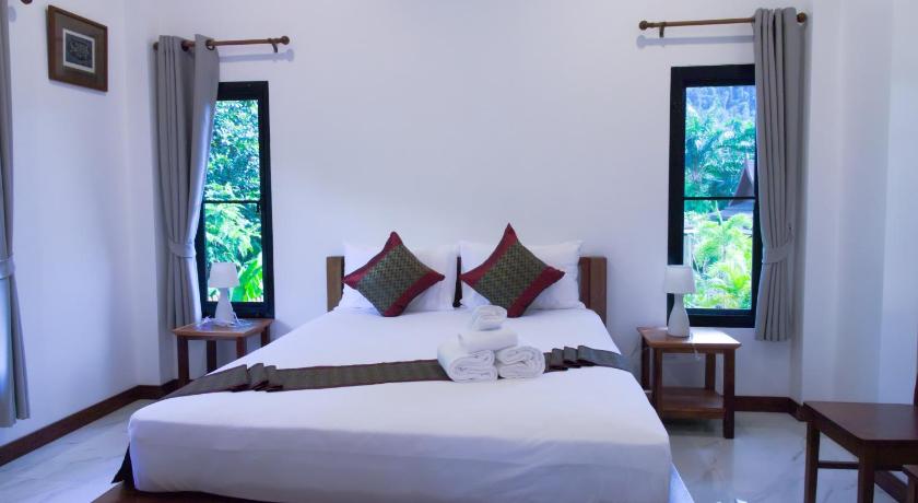 Image of Two-Bedroom House 7