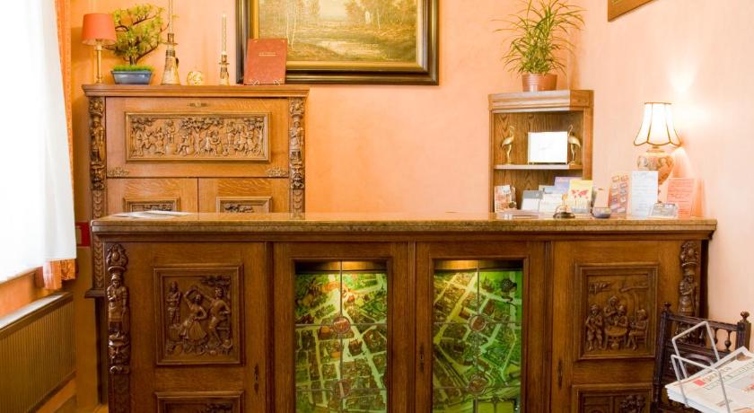 Hotel Retman photo