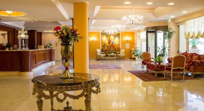 Semiramide Palace Hotel photo