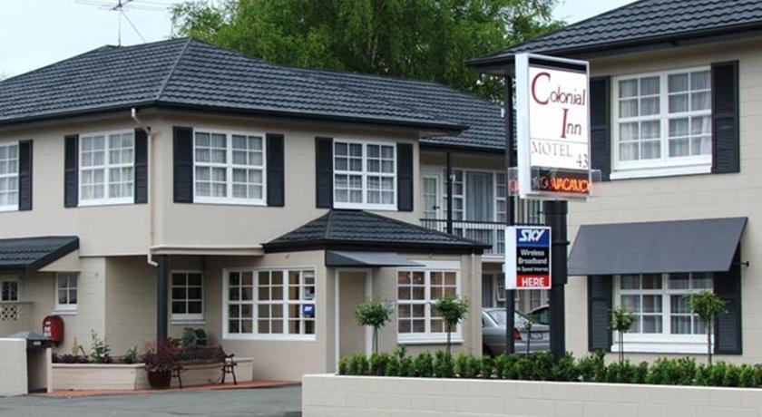 Colonial Inn Motel photo