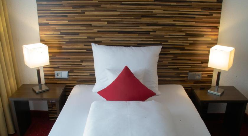 HIB Hotel in Baesweiler photo