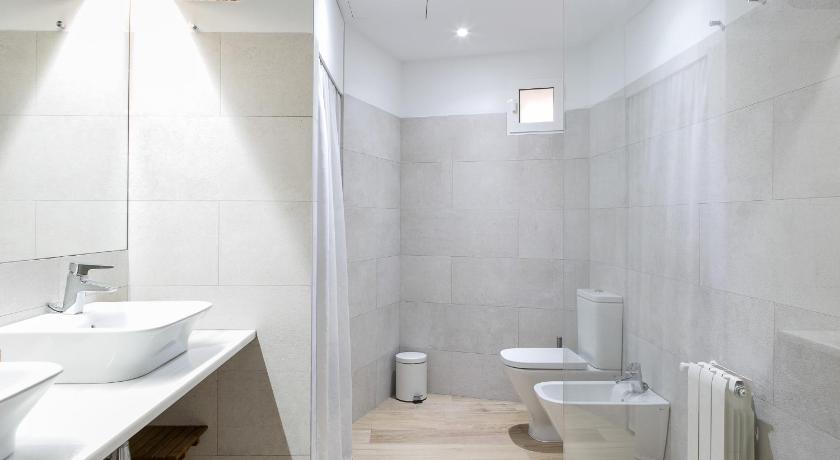 ApartUP L' Almoina photo