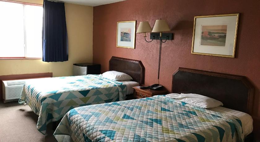 Economy Inn photo