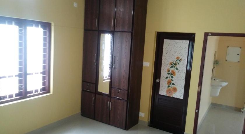 Sowparnika N.V Nagar Peroorkada photo