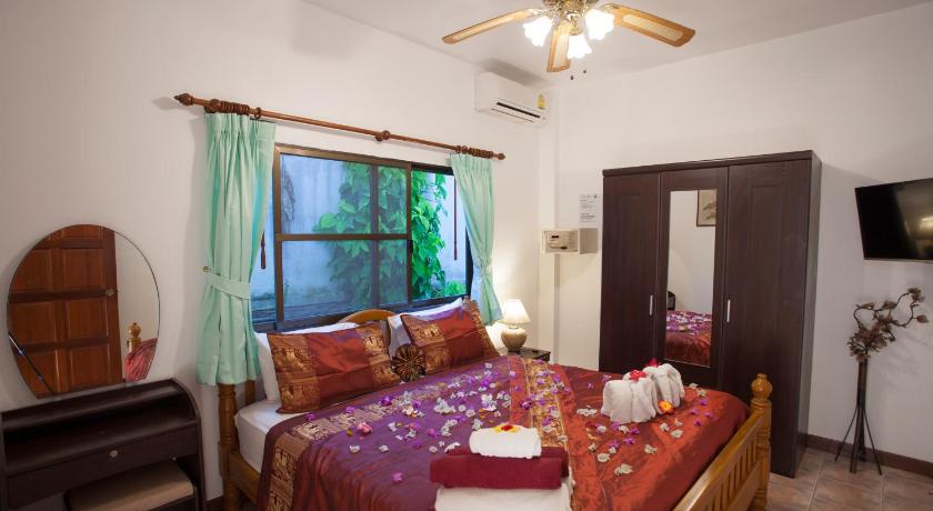Image of 1 Bedroom 6