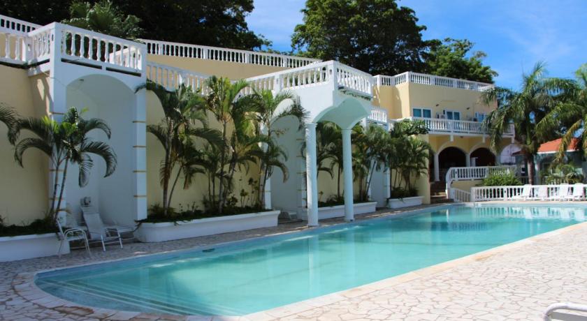 West End Dive Resort photo