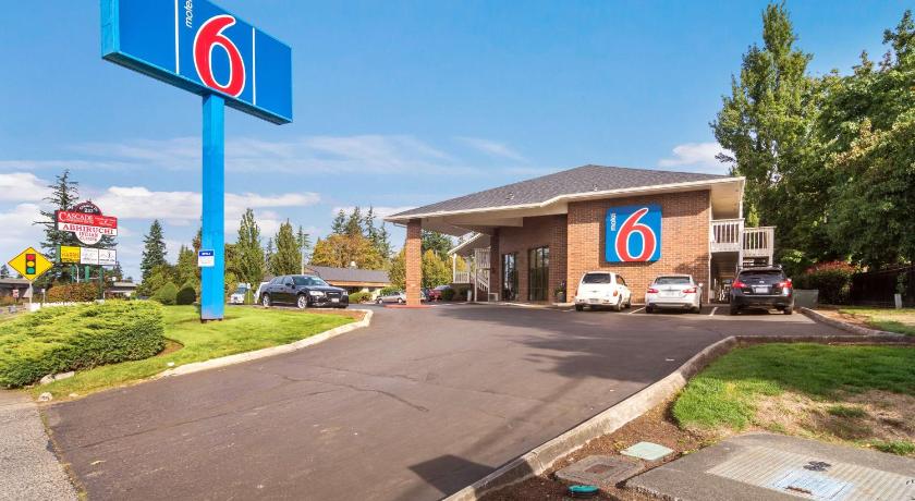 Motel 6-Vancouver, WA