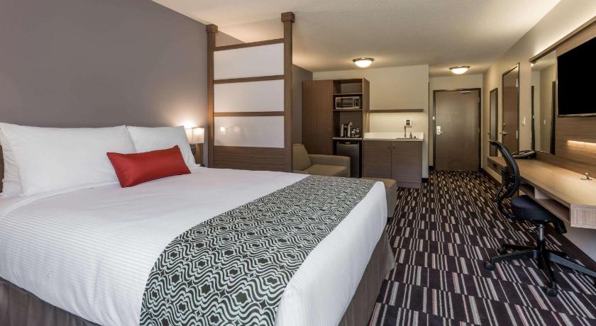 Microtel Inn & Suites by Wyndham Kitimat